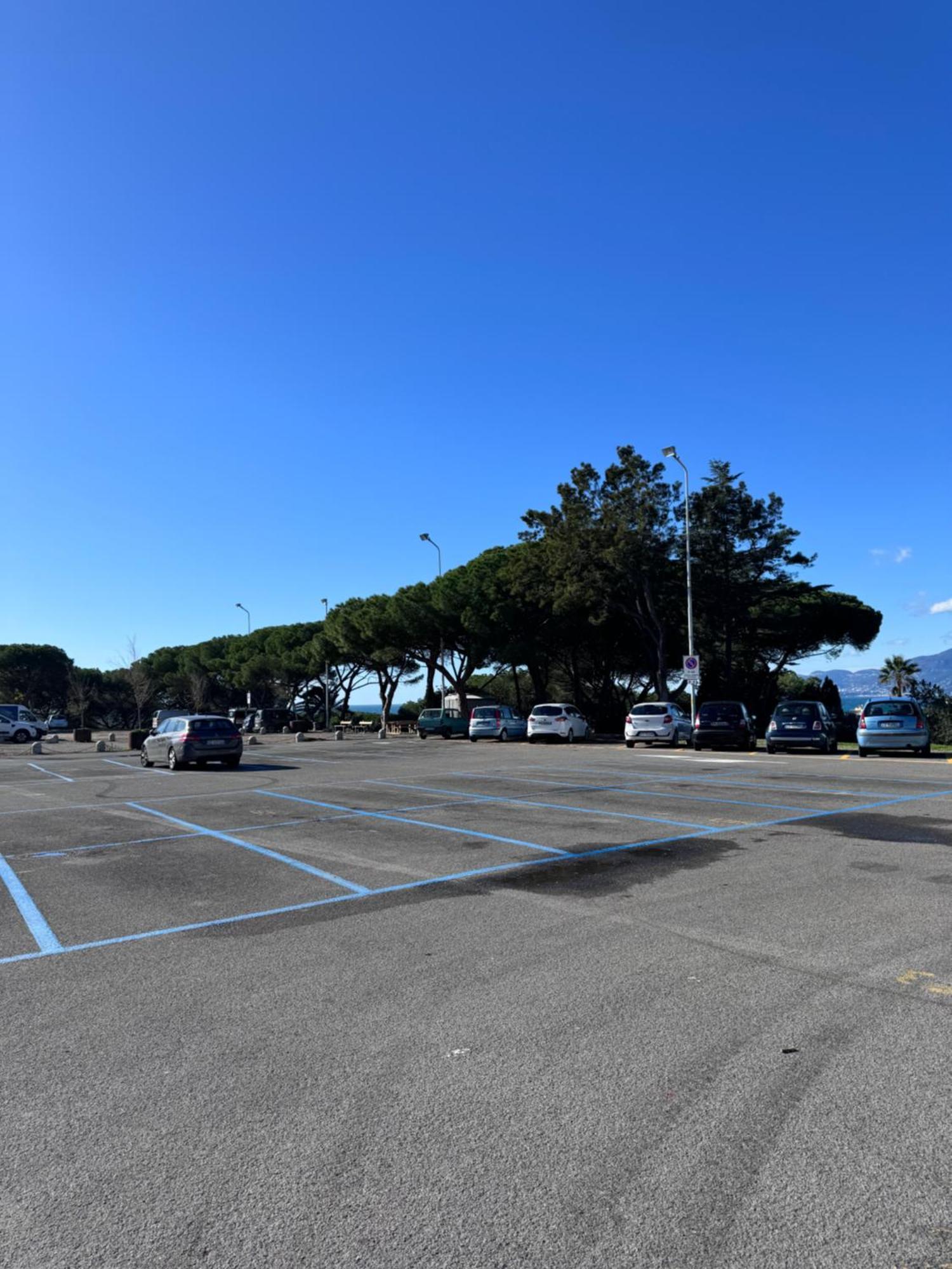 Bordiland 1 Apartman Bordighera Kültér fotó