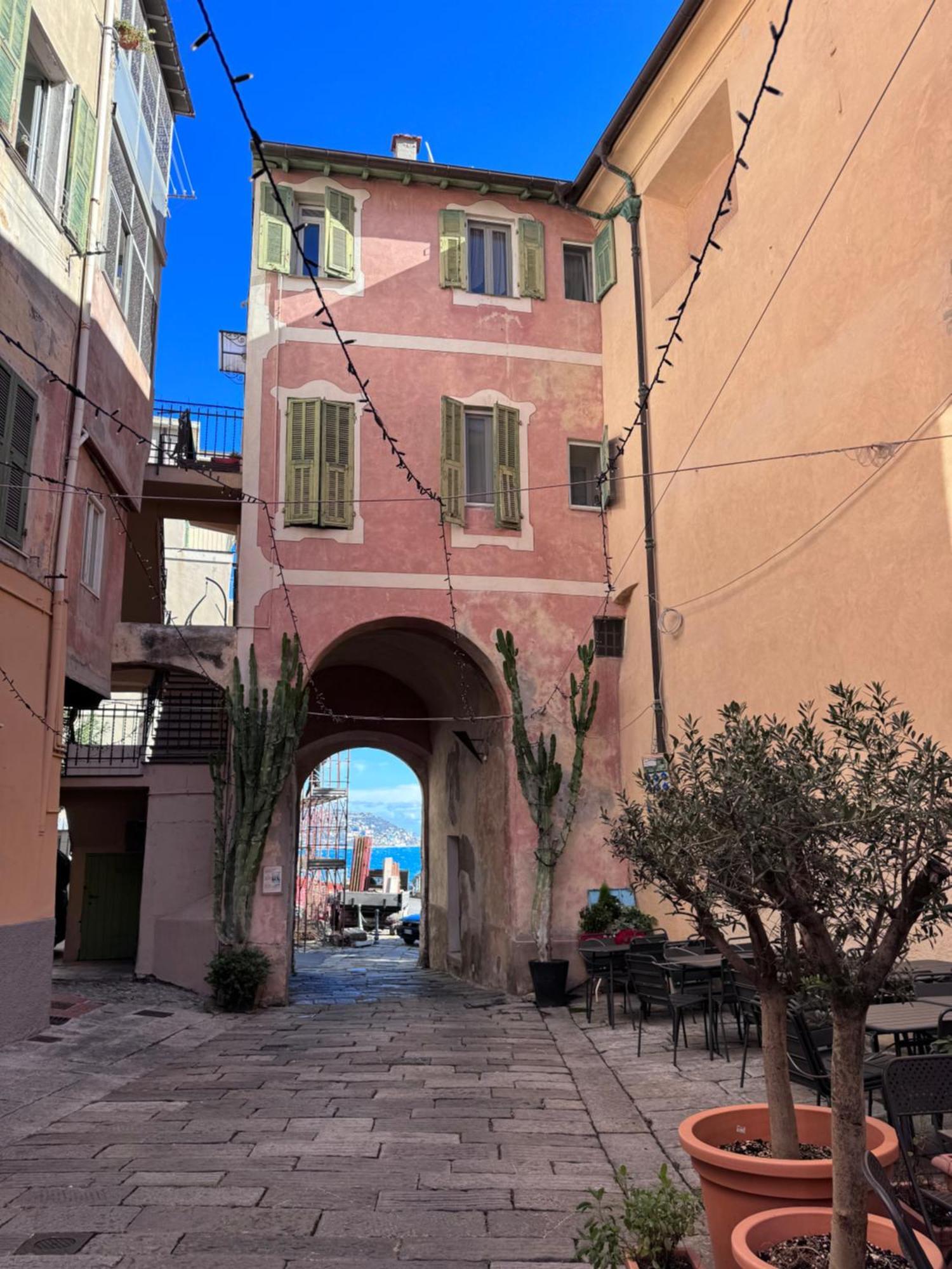 Bordiland 1 Apartman Bordighera Kültér fotó
